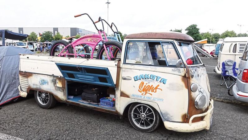 Rat-Look-T1 mit typisch amerikanischer Last auf der Ladefläche.(Bild:  Dominsky – VCG)