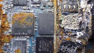 Nicht immer sind die Chips abgeraucht - bei den 10 größten Elektronik-Flops waren oft Missmanagement und Marketingfehler im Spiel (Forensic Telecommunications Service) (Archiv: Vogel Business Media)