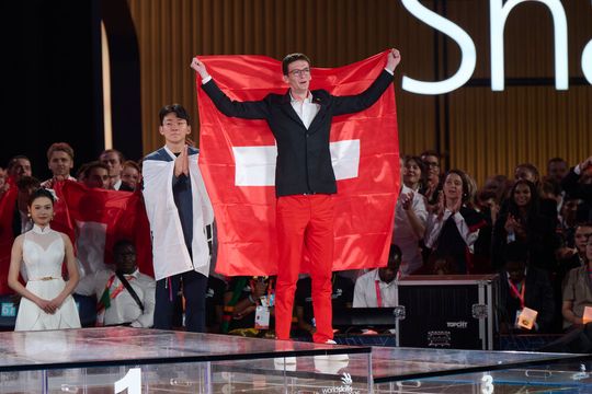 Bronze für Andrin Kästli (Elektroniker, Fachhochschule Nordwestschweiz) in der Disziplin «Electronics».(Bild:  SwissSkills/Michael Zanghellini)