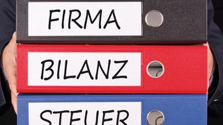Für den Jahresabschluss muss alles überprüft werden. (Bild: © dp@pic - stock.adobe.com)
