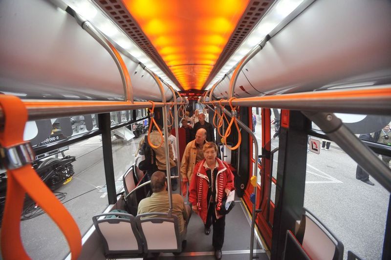 Innenansicht einer Solaris tramino S100.  (Bild: Berliner Messe)
