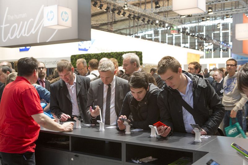 Zur intensiven Nutzung des Meru-WLANs trugen auch die Windows-Phone-Geräte bei, die zum Testen zur Verfügung standen. (Bild: Microsoft)