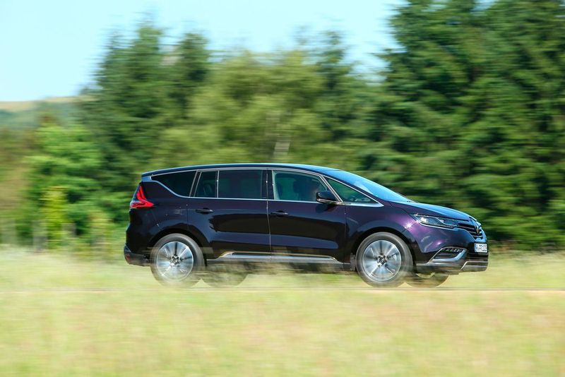 Ebenfalls Sieger im Segment Vans: der Renault Espace 1.6 DCI 130 Energy. Seinen Restwert beziffern die Autoren im Jahr 2020 auf 16.464 Euro, das entspricht 48 Prozent vom Neupreis. (Renault)