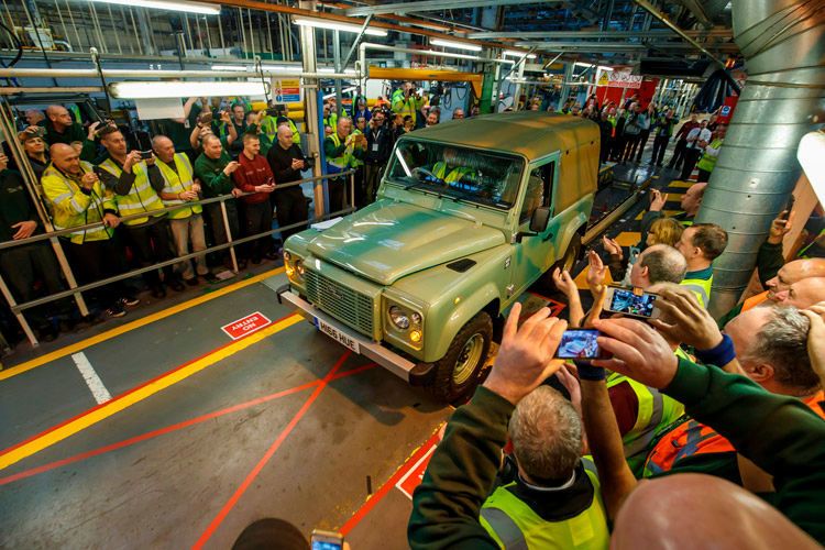 Zuvor war es noch einmal ein gefragtes Fotomotiv. (Foto: Land Rover)