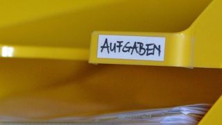 Wie sieht die Situation der Praktikanten in Deutschland aus? Ein Ergebnis der Studie "Clevis Praktikantenspiegel": Praktikanten in Deutschland verdienen weit weniger als ihre deutschen Kollegen im EU-Ausland (Bildquelle: Pixabay, CC0 Public Domain)