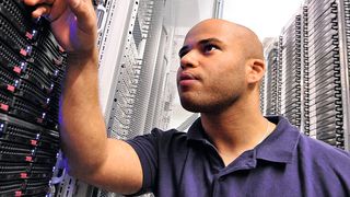 Strato stellt für Kunden jetzt individuelle Lösungen zusammen, die durch einen 24/7-Support flankiert werden. (Bild: Strato AG)