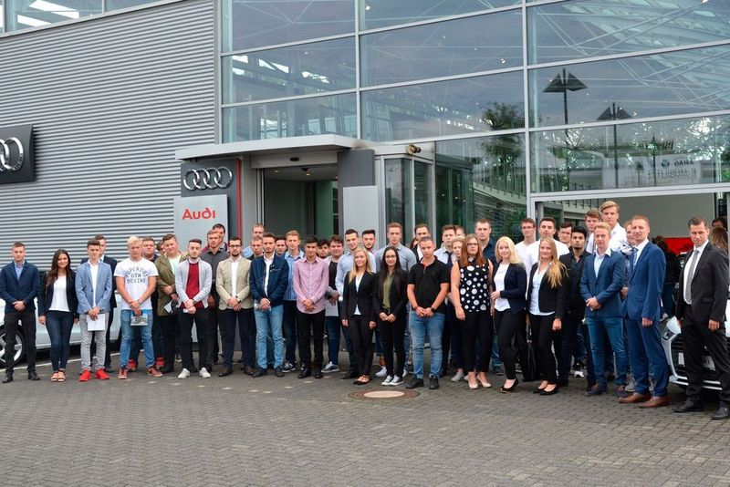 Am „Azubi-Start-Tag“ der Tiemeyer-Gruppe in Bochum nahmen 43 Neulinge teil. (Tiemeyer)