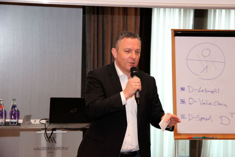 Seine Erfahrungen aus Asien und seine Forderungen zur Innovationskultur in Unternehmen schilderte Herbert Bockers (COO, Dimension Data Asia Pacific Pte. Ltd.). (Vogel IT-Medien GmbH)