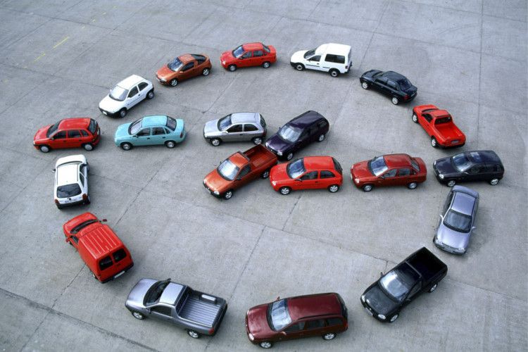 Der Corsa B war in vielfältigen Varianten erhältlich. (Opel)
