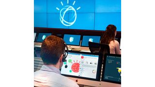 Über 40 Kunden aus mehr als einem Dutzend Branchen nutzen bereits die neue, kognitive Watson Security-Technologie. Chat-Bots und ein sprachbasierter IT-Sicherheitsassistent unterstützen sie bei der Cyberabwehr. (IBM)