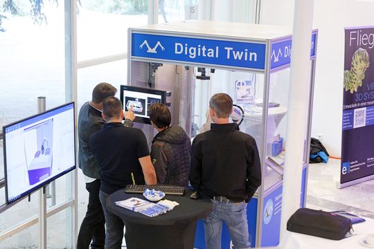 Nur eines von vielen Themen, wie Embedded KI, Security oder Datenintelligenz: Digital Twins - Model and optimize the reality with Graphs. Offizieller Partner der i-edge conference ist Arrow Central Europe. (Bild:  VCG)