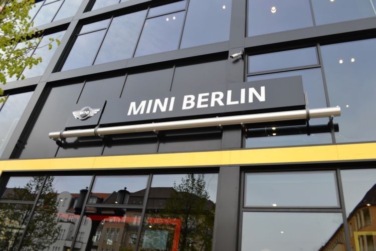 Bald die einzige Adresse der Niederlassung: Am Jahresende schließt der zweite Mini-Standort in der Friedrichstraße. (Foto: Hiemann)