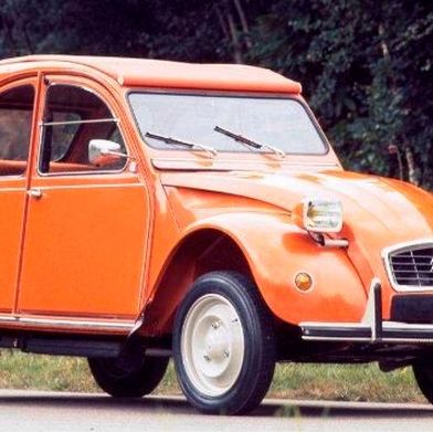 Der Kult kommt zurück! Wenn man Citroën glauben darf, dann flattert die Ente in einigen Monaten als Elektroauto durch die Welt ... (Bild: Autofranz)