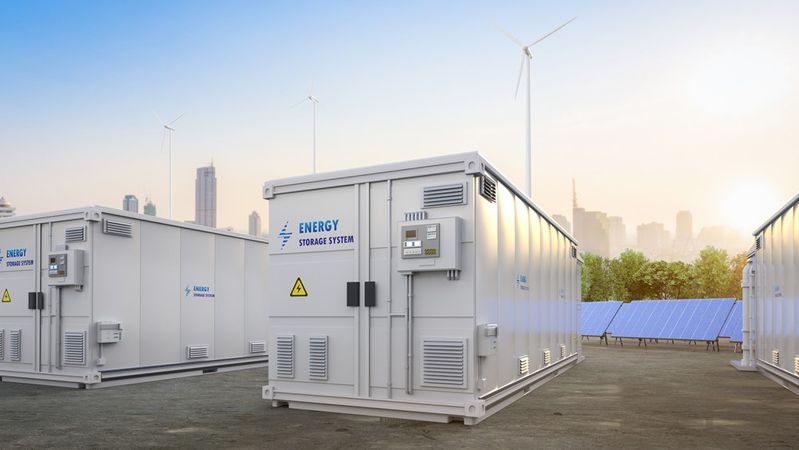 Das deutsche Infrastrukturunternehmen Capac Energy und Eos Energy Enterprises, ein US-amerikanischer Hersteller zinkbasierter Batteriespeicher, bieten mit der Zink-Bromid-Technologie eine Alternative für stationäre Großspeicher in Europa. Dafür haben die Unternehmen ein Lieferabkommen über 2 GWh abgeschlossen. (Bild:  www.adobe.stock.com - phonlamaiphoto)