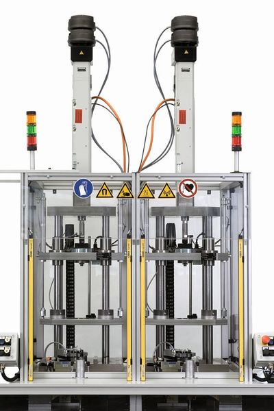 Der Pressen-Arbeitsbereich.  (Bild: G.Brauchle / TOX Pressotechnik)