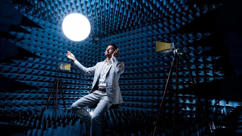 CSEM lanciert Start-up Elevate, ein neues Programm, das Schweizer Deep-Tech-Start-ups dabei unterstützt, entscheidende technologische Hürden auf dem Weg vom Prototyp zur industriellen Anwendung zu überwinden. (Bild: CSEM Guillaume Perret)