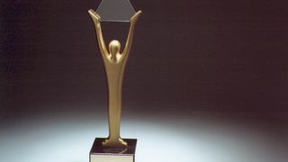 stevie-awards-gold-4-3 (Quelle: Stevie Awards)