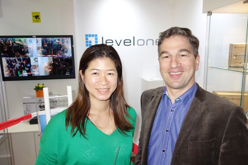 Amanda Chen und Gerben J. Romijn, Digital Data Communications (Bild: IT-BUSINESS)