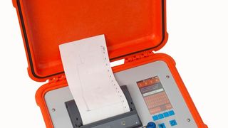 Druckprüfkoffer PMS3000 gemäß DVGW G469 (A) und W400-2, Teil 16 (Uniion Instruments/Werbefotografie)