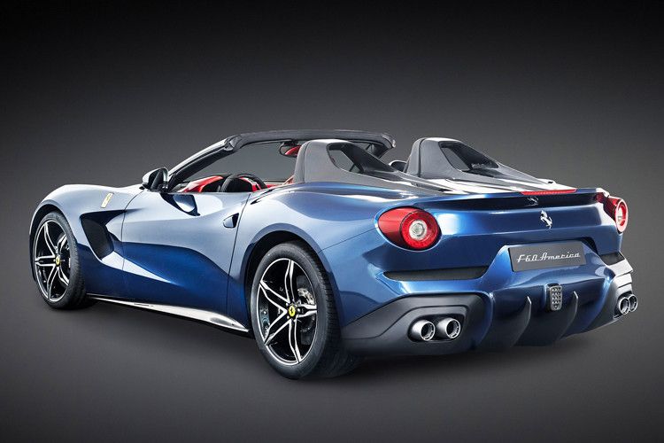 Die auf zehn Exemplare limitierte Sonderedition kostet nach Informationen des britischen Magazins „Autocar“ umgerechnet knapp zwei Millionen Euro. (Foto: Ferrari)