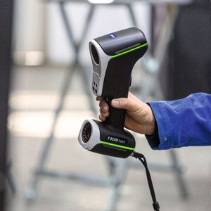 Auch der T-Scan hawk von Zeiss zur Vermessung von Holzmodellen wurde live präsentiert.(Bild:  Thomas Lammertz / Siempelkamp Giesserei)