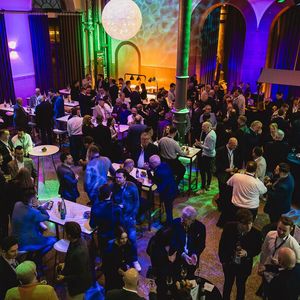 280 Gäste kamen nach Würzburg in die Eventlocation Bürgerbräu zur Verleihung des Gebrauchtwagen Award 2025.(Bild:  stefan bausewein)