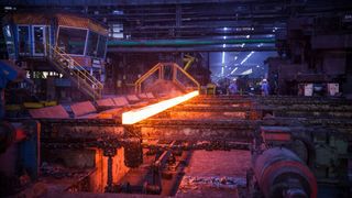 Arcelormittal will partout bis 2050 CO2-neutralen Stahl weltweit herstellen. Doch zuvor gibt es noch einige Hürden zu nehmen. Dabei muss auch die Politik eine andere werden ... (Bild: Arcelormittal)