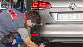 Seit dem 1. Januar gilt eigentlich der Leitfaden 5.01 bei der AU. Doch nun es gibt eine Übergangsfrist. (GTÜ)