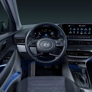 Das merkt man vor allem innen, die Cockpits der beiden Modelle sind nahezu identisch.(Bild:  Hyundai)