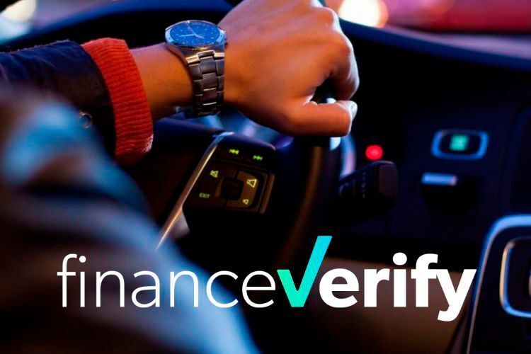 „Finance verify“ war die fertige Idee, die im Pitch beim Deutschen Remarketing Kongress präsentiert wurde. (Gebrauchtwagenheld)