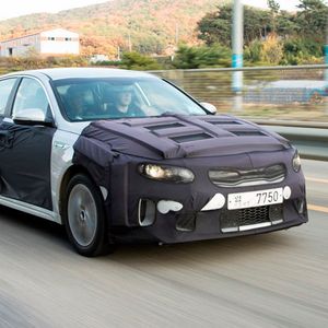 Im Herbst nächsten Jahres erscheint der neue Kia Optima als erstes Modell der Koreaner mit einem an der Steckdose aufladbaren Hybridsystem.