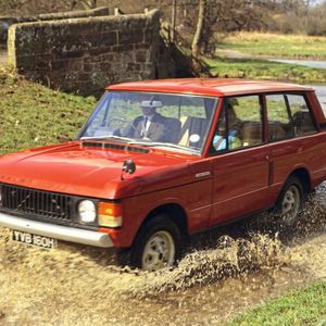 Geländegängigkeit war seit jeher die Paradedisziplin von Range Rover.(Bild:  Land Rover)