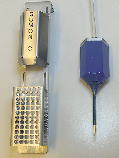 Highight: Der Somonic-Sensor kann im Prozess die Aufbaugeschwindigkeit von Metallabscheidungen messen. (Bild: ZVO)