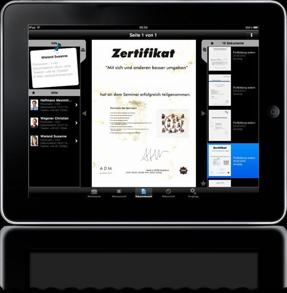 Mobil: Die digitale Personalakte auf Smartphone und Tablet. Hier die iAkte von aconso auf dem iPad ... (Bild: Aconso AG)