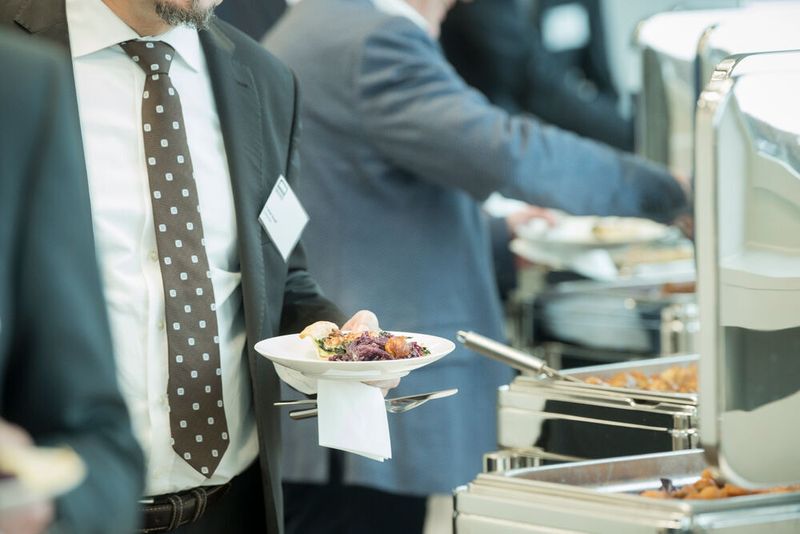 Nach einem guten Mittagessen konnte man gestärkt den zweiten Teil des SMM Kongress verfolgen. (Thomas Entzeroth)
