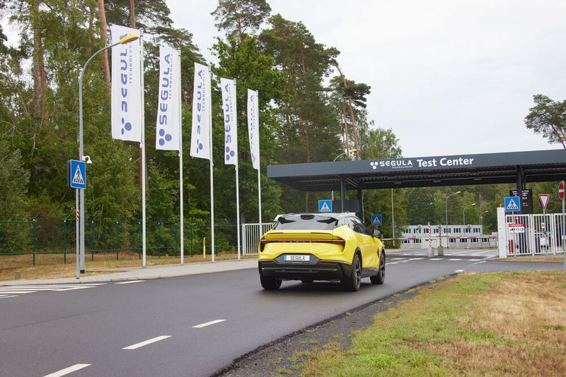 Die Segula Technologies GmbH betreibt das Testgelände in Rodgau-Dudenhofen. Nach der Insolvenz des Unternehmens ist ein Weiterbetrieb gefährdet.(Bild:  Oliver Roesler/Segula)