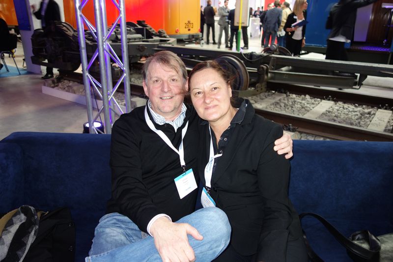 Wilfried Platten, IT-BUSINESS mit Christine M. Mayer, IBM (Bild: IT-BUSINESS)