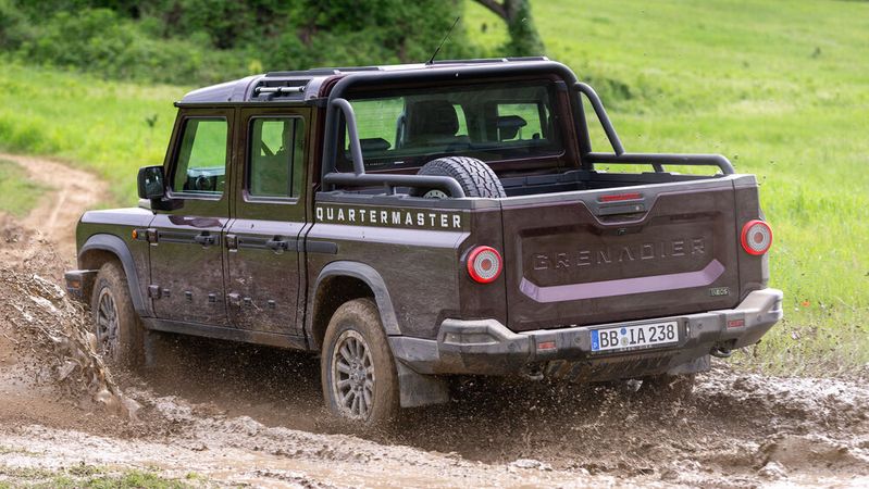 Ineos schickt mit dem Quartermaster einen stattlichen Pick-up ins Rennen in ein kleines, aber tendenziell wachsendes Marktsegment.(Bild:  Simon Palfrader)