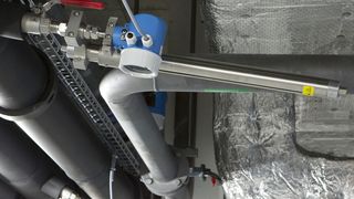 Der T-Mass 150 von Endress+Hauser bietet einfache Nachrüstung und Montage bei vielen Anwendungsmöglichkeiten in Hilfskreisläufen. (Bild: E+H / Stephan Schöenberger)