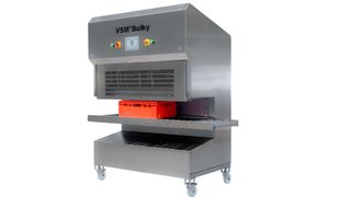 VSM Bulky: vertikale Verpackungsmaschine im Hygienic-Design  (Bild: Katharina Boehler/ MBM innovations GmbH)