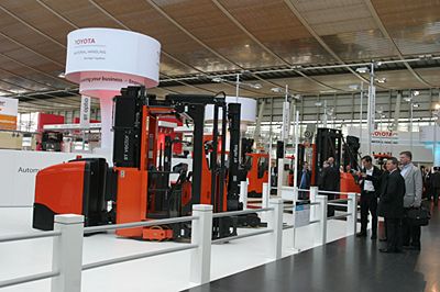 Toyota Material Handling setzt auf der Cemat 2011 ganz auf Nachhaltigkeit. (Archiv: Vogel Business Media)