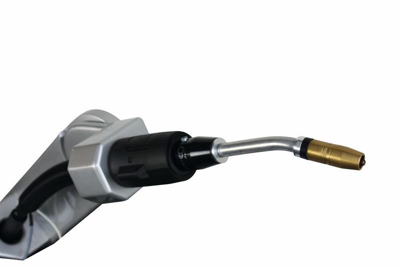 Oder darf  es vielleicht das gasgekühlte Tough-Gun-Automatenbrenner-Paket TA3 für den Einsatz mit Hohlwellenroboter sein? Die Tregaskiss-Brenner böten im Vergleich zu flüssigkeitsgekühlten Systemen viele Vorteile für den Anwender. (Dinse)