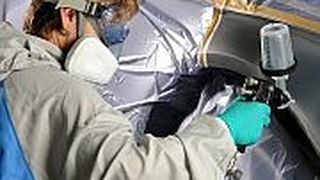 Die Accuspray-Pistolen von 3M sind 324 Gramm leicht, druckluftbetrieben und basieren auf der HVLP-Technologie. (Foto: 3M)