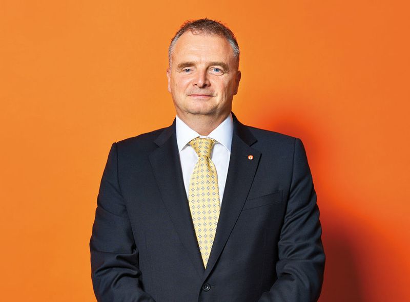 Paul Cleaver
Chief Executive Officer (Aventics)