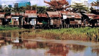 Bereits seit Jahren tut das Autohaus Kummich Gutes in Entwicklungsländern: Für die Schule dieses Dorfes in Myanmar wurde eine Trinkwasseranlage angeschafft. (Bild: Autohaus Kummich)