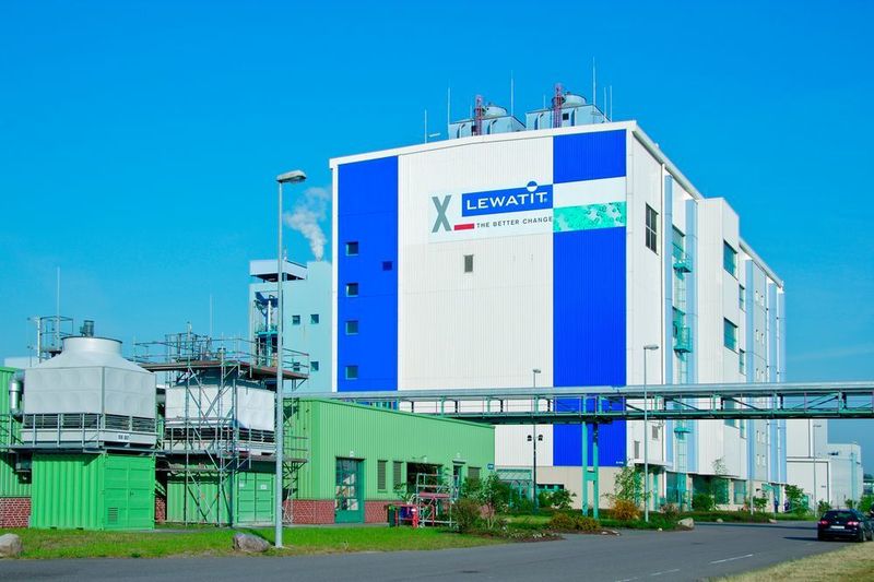Lanxess produziert an seinem Standort in Bitterfeld Ionenaustauscher und Membrane, die unter anderem für die Wasseraufbereitung eingesetzt werden. (Bild: Lanxess)