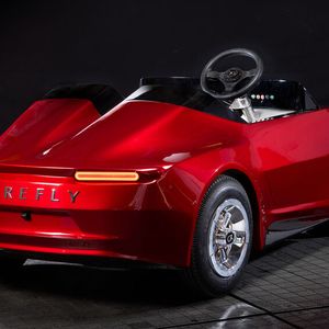 Sehenswert ist auch das Heckdesign mit schicken LED-Rückleuchten.(Bild:  Young Driver)
