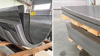 Wie sich das Blech beim Lochen verhält, weiß man vorher nie, Verwerfungen und Spannungen ergeben sich beinahe willkürlich. Das Richten ist unerlässlich, um ebene und nahezu spannungsfreie Bleche zu erhalten, die ohne manuelle Nachbearbeitung weiterverarbeitet werden können. 
Links Lochbleche vor dem Richten, rechts nach dem Richten mit einem Peak Performer. (Bild: Kohler)