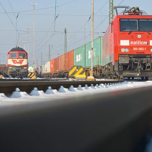 Geht es um den Seehafen-Hinterlandverkehr, soll nach dem Willen der Politik die Rolle der Eisenbahn weiter gestärkt werden.