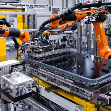 BMW hat seine Batteriefertigung in China hochgefahren. Für die gesamte Wertschöpfungskette gelten nun neue Förderregeln. (Bild: BMW)